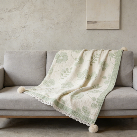 Clover Pom-Pom Faux Fur Towel