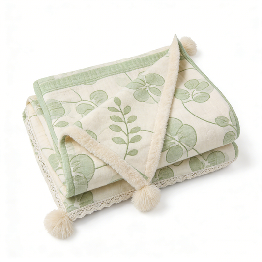 Clover Pom-Pom Faux Fur Towel